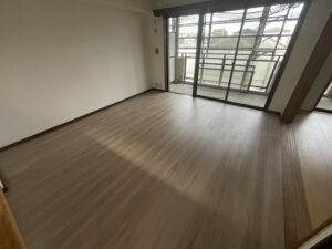 内装
リビングリフォーム
Panasonicウスイータ