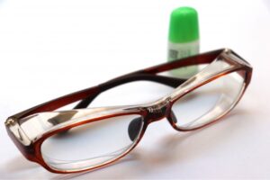 花粉対策メガネ