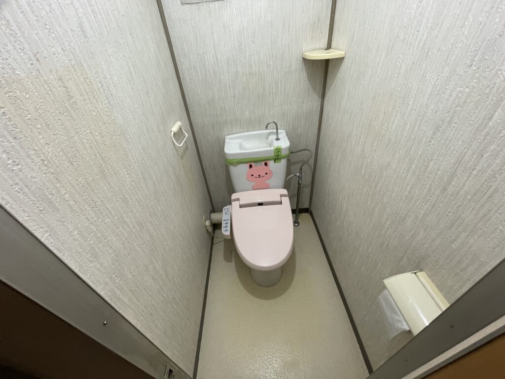 トイレ交換
トイレ内装
水廻りリフォーム
トイレリフォーム
介護リフォーム
介護保険
手すり取付